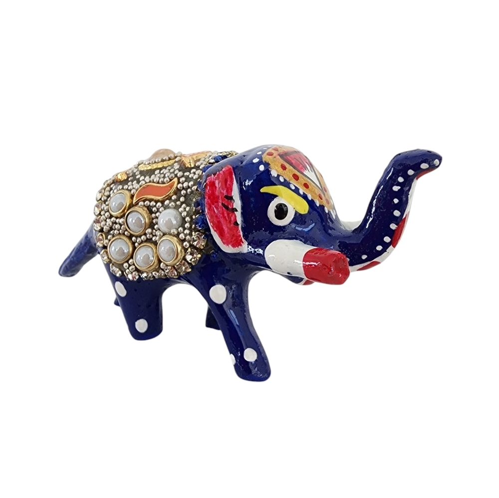 Standing Mini Elephant: strength, stability, grounding - hand painted figure - Picture 14 of 16